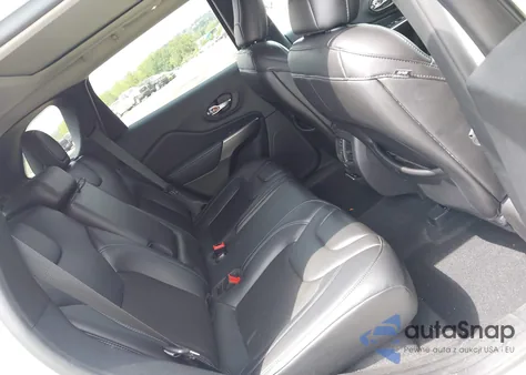 2019 Jeep Cherokee Latitude Plus 4X4 из США, поврежденный, VIN 1C4PJMLB3KD484063